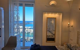 Capri Aquarium Family - Vacation Home